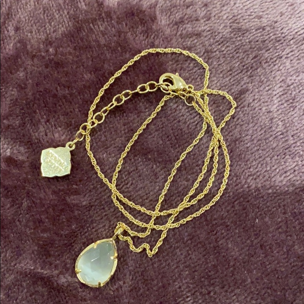 Kendra Scott Necklace